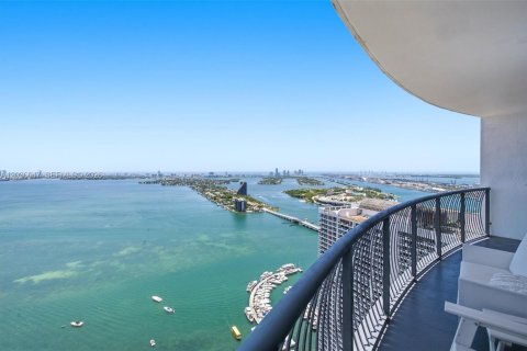 Condo in Miami, Florida, 2 bedrooms  № 2086325