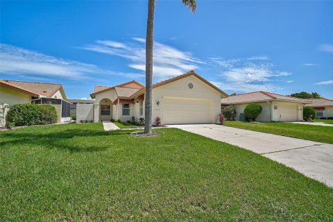 Casa en venta en Bradenton, Florida, 2 dormitorios, 149.11 m2 № 1285719 - foto 1