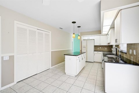 Casa en venta en Bradenton, Florida, 2 dormitorios, 149.11 m2 № 1285719 - foto 16