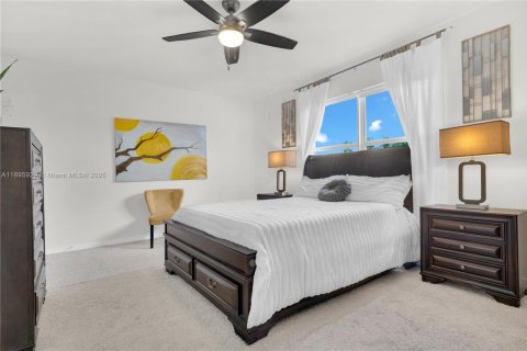 Купить виллу или дом в Флорида-Сити, Флорида 4 спальни, 197.51м2, № 1950270 - фото 15