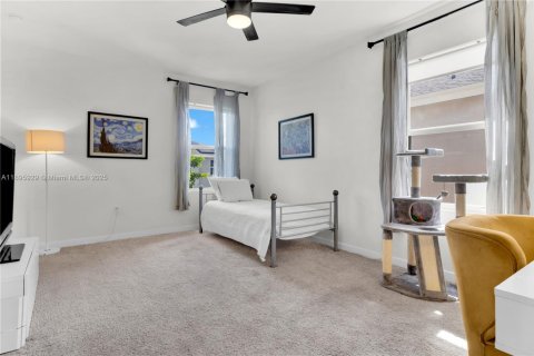 Купить виллу или дом в Флорида-Сити, Флорида 4 спальни, 197.51м2, № 1950270 - фото 27