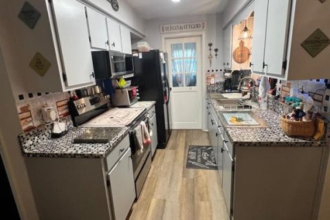 Villa ou maison à vendre à Deltona, Floride: 3 chambres, 126.81 m2 № 2236050 - photo 18