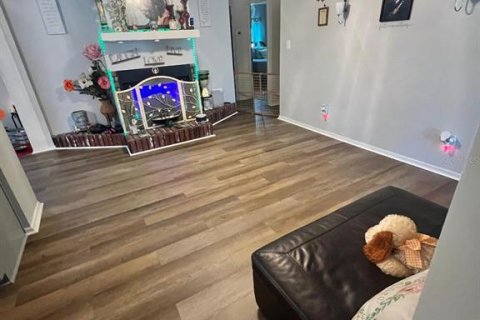 Villa ou maison à vendre à Deltona, Floride: 3 chambres, 126.81 m2 № 2236050 - photo 21