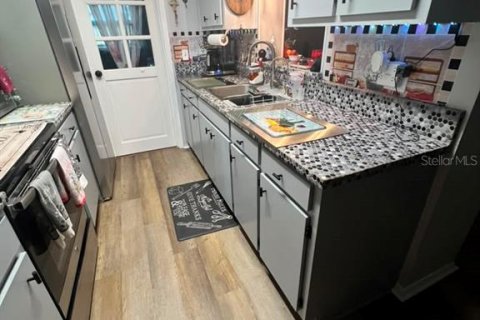 Villa ou maison à vendre à Deltona, Floride: 3 chambres, 126.81 m2 № 2236050 - photo 25