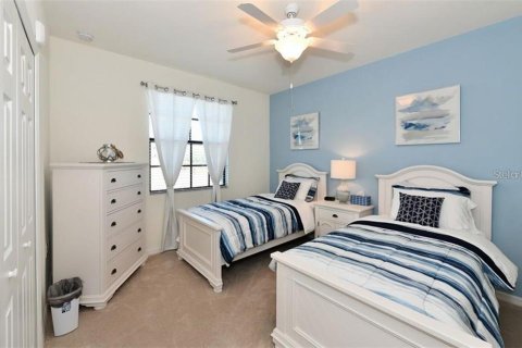 Condo in Lakewood Ranch, Florida, 3 bedrooms in LAKEWOOD NATIONAL  № 1915637 - photo 18