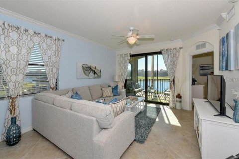 Condominio en alquiler en Lakewood Ranch, Florida, 3 dormitorios, 119.47 m2 № 1915637 - foto 4
