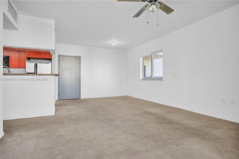 Copropriété à vendre à Miami, Floride: 2 chambres, 88.26 m2 № 1839305 - photo 17