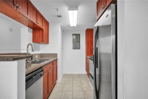 Copropriété à vendre à Miami, Floride: 2 chambres, 88.26 m2 № 1839305 - photo 19