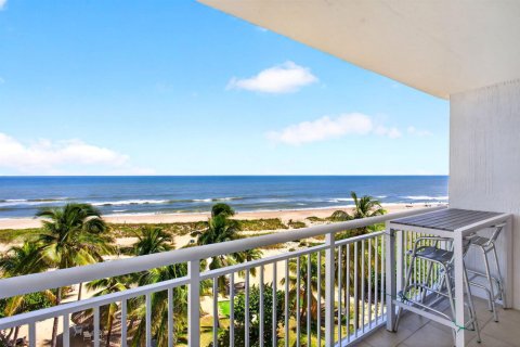Copropriété à vendre à Pompano Beach, Floride: 2 chambres, 74.32 m2 № 2431308 - photo 4