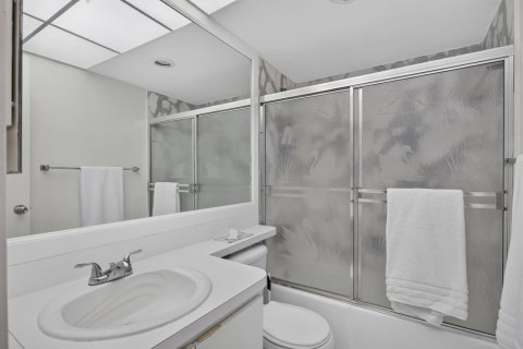 Copropriété à vendre à Pompano Beach, Floride: 2 chambres, 74.32 m2 № 2431308 - photo 28