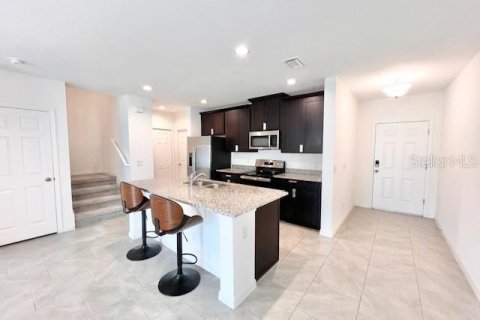 Touwnhouse à louer à Kissimmee, Floride: 4 chambres, 173.54 m2 № 1915304 - photo 3