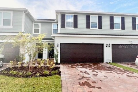 Touwnhouse à louer à Kissimmee, Floride: 4 chambres, 173.54 m2 № 1915304 - photo 1