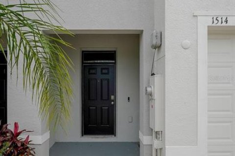 Touwnhouse à louer à Wesley Chapel, Floride: 3 chambres, 155.43 m2 № 2416706 - photo 2
