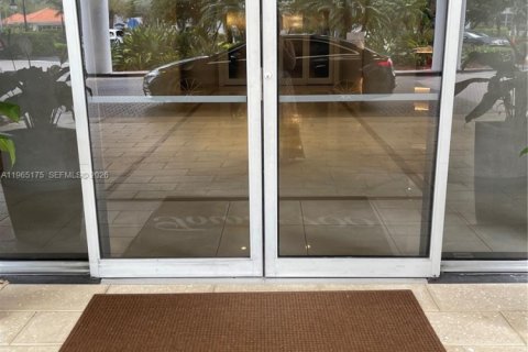 Condominio en alquiler en Aventura, Florida, 2 dormitorios, 126.81 m2 № 2029625 - foto 25