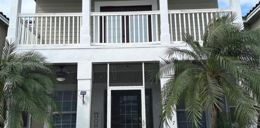 Таунхаус в Корал-Спрингс, Флорида 3 спальни, 195.47м2 № 1964042