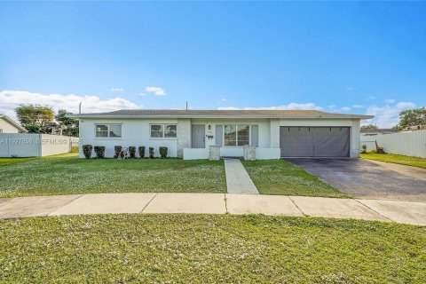 Casa en venta en Miami, Florida, 3 dormitorios, 107.02 m2 № 1988709 - foto 1