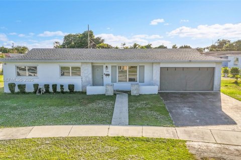 Casa en venta en Miami, Florida, 3 dormitorios, 107.02 m2 № 1988709 - foto 30