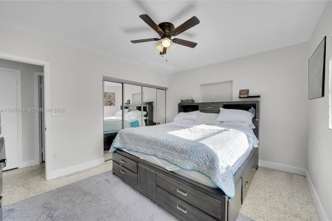 Casa en venta en Miami, Florida, 3 dormitorios, 107.02 m2 № 1988709 - foto 15