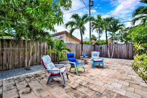 House in Cutler Bay, Florida 4 bedrooms, 189.15 sq.m. № 1942631 - photo 29