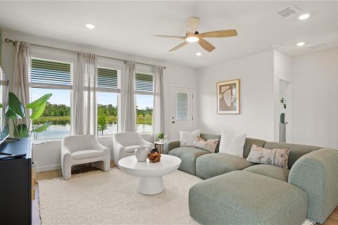 Villa ou maison à vendre à Davenport, Floride: 5 chambres, 236.53 m2 № 2424356 - photo 6