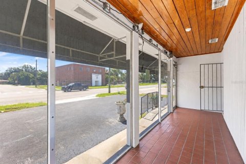 Immobilier commercial à vendre à Tampa, Floride: 284.47 m2 № 2209987 - photo 3