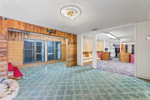 Immobilier commercial à vendre à Tampa, Floride: 284.47 m2 № 2209987 - photo 7