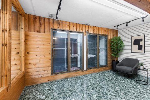 Immobilier commercial à vendre à Tampa, Floride: 284.47 m2 № 2209987 - photo 11