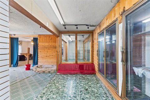 Immobilier commercial à vendre à Tampa, Floride: 284.47 m2 № 2209987 - photo 10