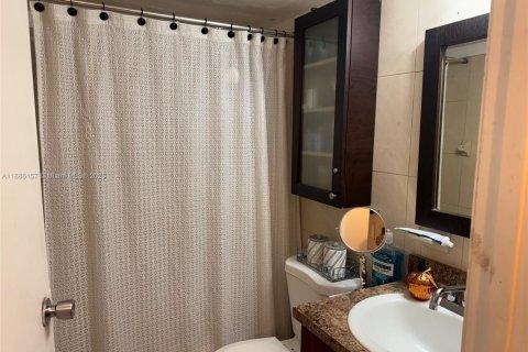 Appartement à louer à Hialeah, Floride: 1 chambre, 51.1 m2 № 1981607 - photo 5