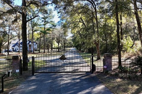 Terreno en venta en High Springs, Florida № 1717178 - foto 8