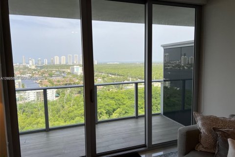 Copropriété à louer à North Miami Beach, Floride: 2 chambres, 104.33 m2 № 2385059 - photo 11