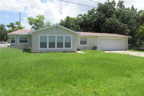 Casa en alquiler en Port Charlotte, Florida, 3 dormitorios, 109.44 m2 № 1894898 - foto 1