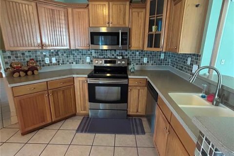 Casa en alquiler en Kissimmee, Florida, 4 dormitorios, 169.55 m2 № 2207878 - foto 6