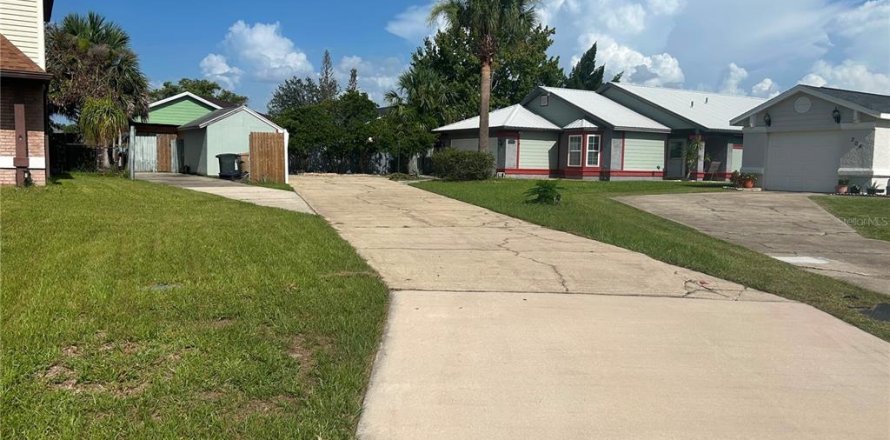 Casa en Kissimmee, Florida 4 dormitorios, 169.55 m2 № 2207878