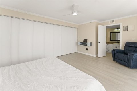 Condominio en venta en Indian Shores, Florida, 2 dormitorios, 130.06 m2 № 1532053 - foto 17