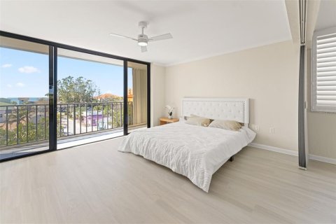 Condominio en venta en Indian Shores, Florida, 2 dormitorios, 130.06 m2 № 1532053 - foto 13