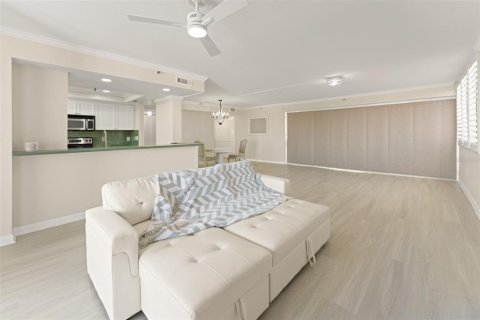 Condominio en venta en Indian Shores, Florida, 2 dormitorios, 130.06 m2 № 1532053 - foto 22