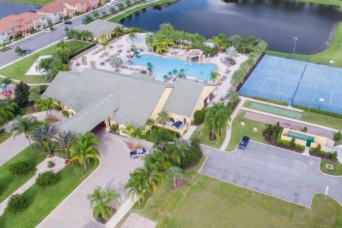Touwnhouse à louer à Kissimmee, Floride: 4 chambres, 176.7 m2 № 2424253 - photo 21