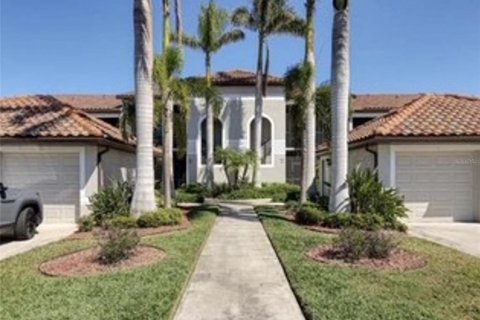 Condo in Bradenton, Florida, 2 bedrooms  № 1746966 - photo 1