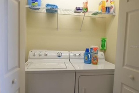 Condo in Bradenton, Florida, 2 bedrooms  № 1746966 - photo 15