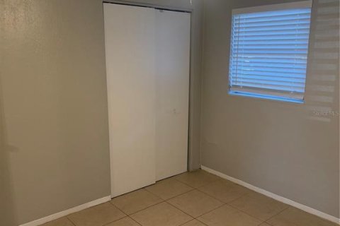 Casa en venta en New Port Richey, Florida, 2 dormitorios, 69.12 m2 № 2167528 - foto 17