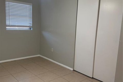 Casa en venta en New Port Richey, Florida, 2 dormitorios, 69.12 m2 № 2167528 - foto 14