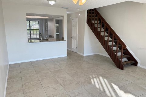 Townhouse in Tampa, Florida 2 bedrooms, 105.54 sq.m. № 1827710 - photo 6