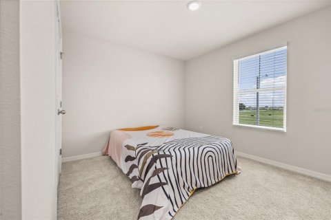 Townhouse in Haines City, Florida 3 bedrooms, 139.26 sq.m. № 1883064 - photo 27