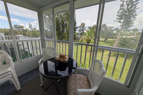 Condo in Bradenton, Florida, 1 bedroom  № 1883042 - photo 20
