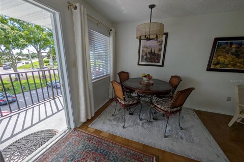 Condo in Bradenton, Florida, 1 bedroom  № 1883042 - photo 4