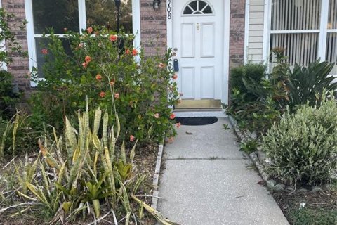 Touwnhouse à vendre à Tampa, Floride: 3 chambres, 122.26 m2 № 1755531 - photo 4