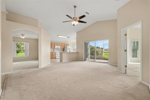 Villa ou maison à vendre à San Antonio, Floride: 2 chambres, 131.18 m2 № 2389158 - photo 8