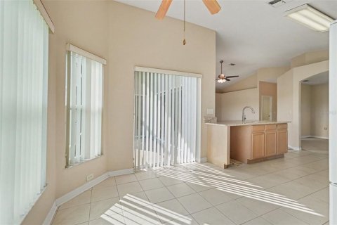 Villa ou maison à vendre à San Antonio, Floride: 2 chambres, 131.18 m2 № 2389158 - photo 14