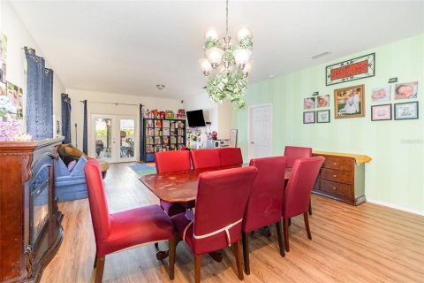 Casa en venta en Mount Dora, Florida, 3 dormitorios, 171.96 m2 № 1795384 - foto 8